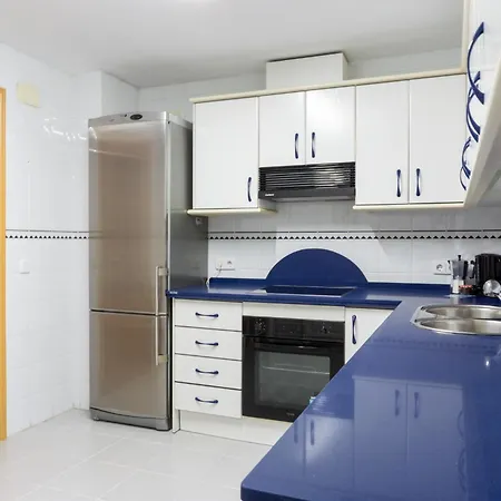 Bluewave Retreat Торремолинос